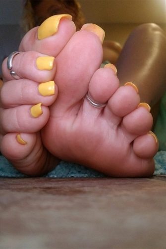 Big Toe Queen’s Feet